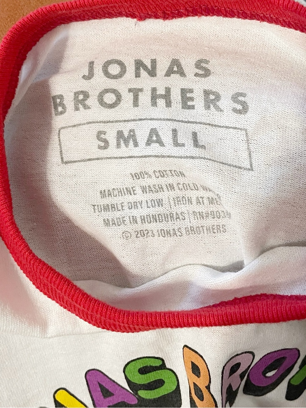 Jonas Brothers Ringer Tee - Picture 3 of 3